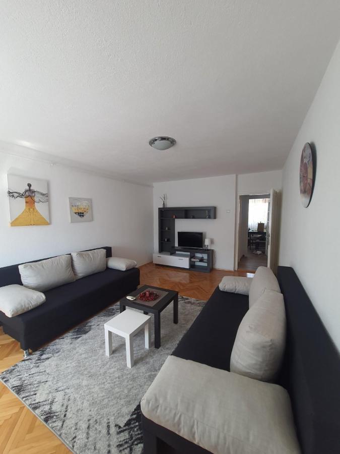 Apartman Natasa Bl Banyaluka Dış mekan fotoğraf